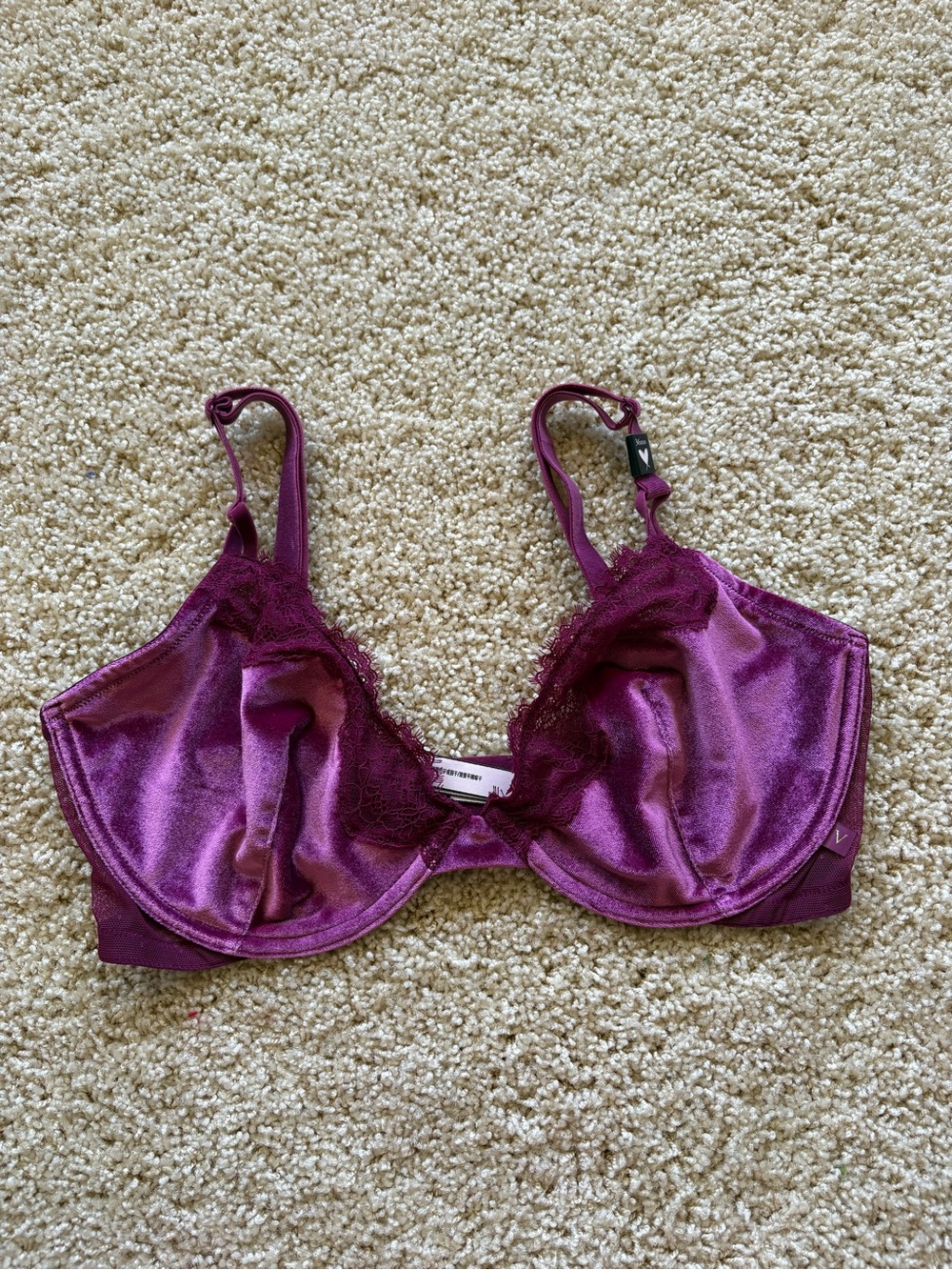 Victoria’s Secret Very Sexy Unlined Demi Velvet Lace‎ Bra Plum Purple 36DD